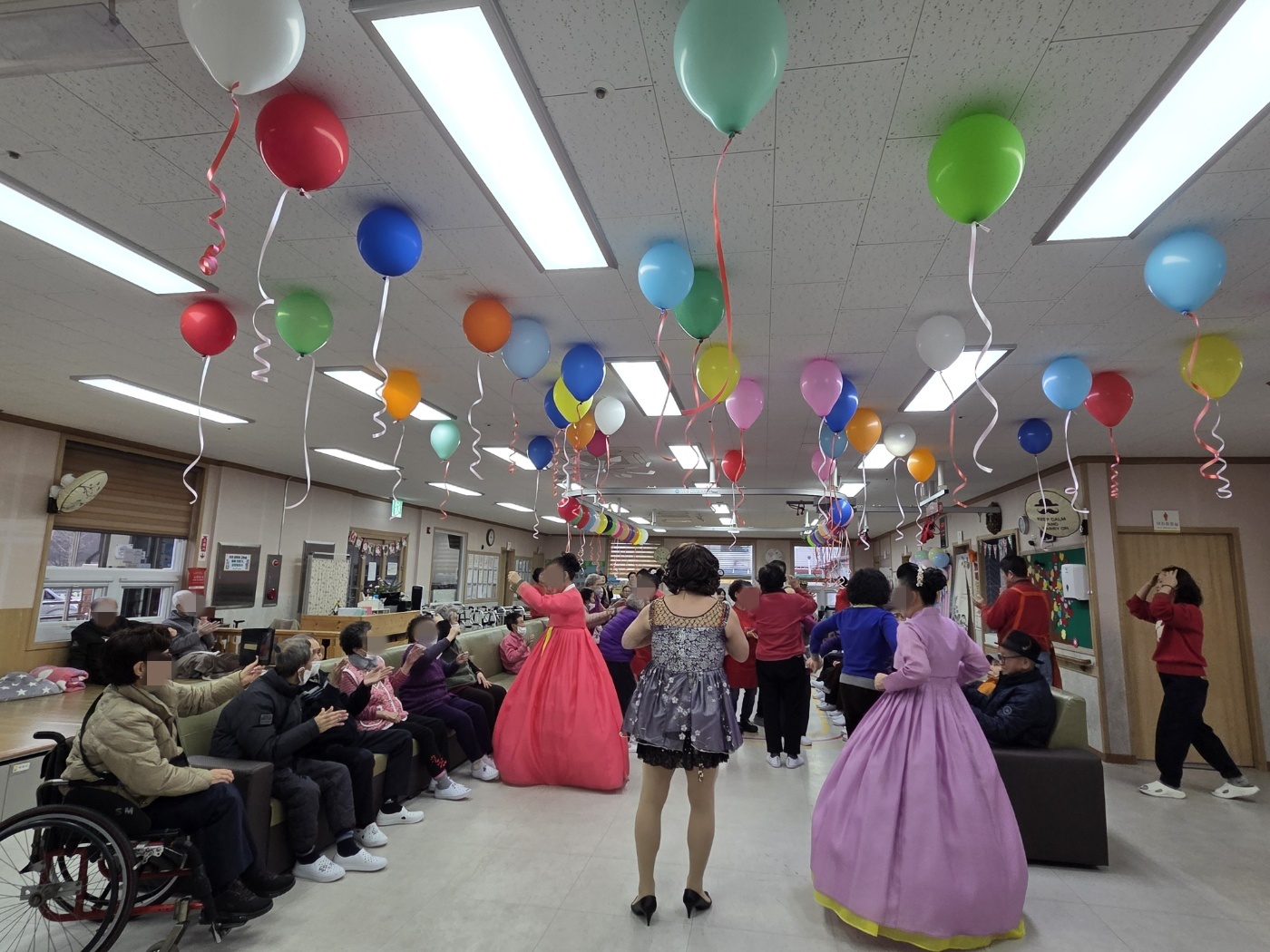 /user/m/miwon/editor/2512/fb07a86df958f7dda1b7120fced52963_1765779660_2338.jpg 이미지크게보기